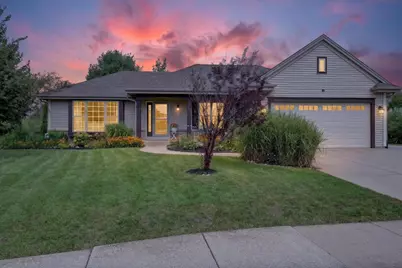 906 Patricia Court, Elkhorn, WI 53121 - Photo 2