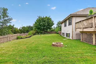 906 Patricia Ct, Elkhorn, WI 53121 - Photo 42