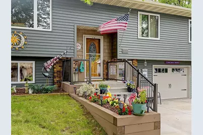 1822 1st Avenue, Monroe, WI 53566 - Photo 2