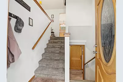 1822 1st Avenue, Monroe, WI 53566 - Photo 2
