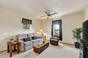 141 Metro Terrace, Madison, WI 53718 - Photo 14