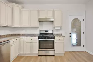 159 S High St, Janesville, WI 53548 - Photo 18