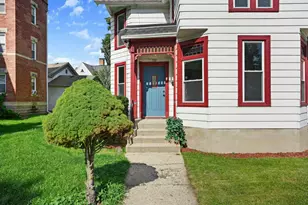 159 S High St, Janesville, WI 53548 - Photo 2