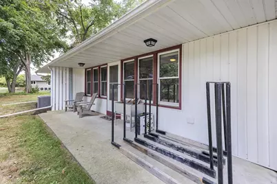 W5840 Hackbarth Road, Fort Atkinson, WI 53538 - Photo 6