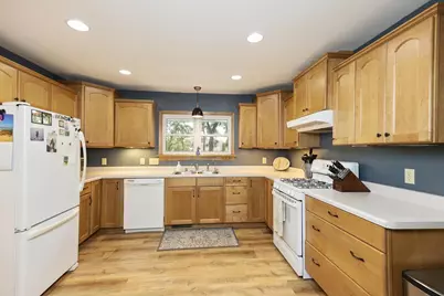 W5840 Hackbarth Road, Fort Atkinson, WI 53538 - Photo 12