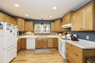 W5840 Hackbarth Rd, Fort Atkinson, WI 53538 - Photo 12