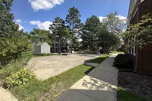 519 D'onofrio Dr, Madison, WI 53719 - Photo 36