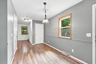 1713 Northfield Pl, Madison, WI 53704 - Photo 12