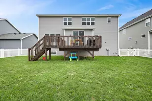 327 Galileo Dr, Madison, WI 53718 - Photo 46