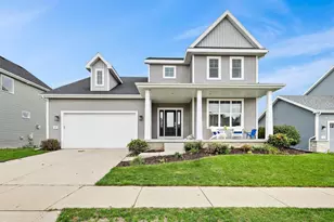 327 Galileo Dr, Madison, WI 53718 - Photo 6