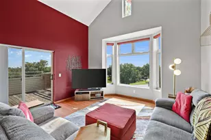 301 Harbour Town Dr, Madison, WI 53717 - Photo 2