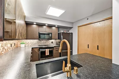 301 Harbour Town Drive #431, Madison, WI 53717 - Photo 12