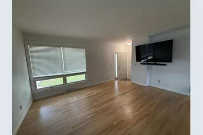 4801 Ferris Avenue, Madison, WI 53716 - Photo 2