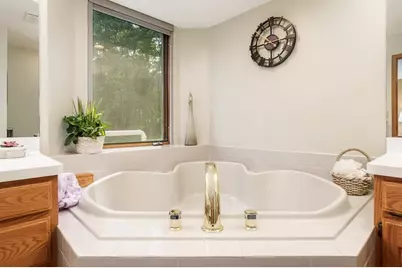 3991 S Savanna Way, Beloit, WI 53511 - Photo 38
