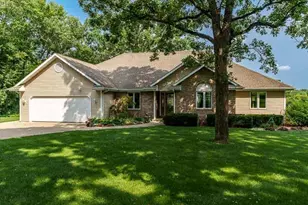 3991 S Savanna Way, Beloit, WI 53511 - Photo 2