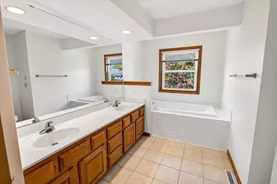 858 Chalfont Drive, Sun Prairie, WI 53590 - Photo 26