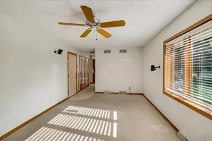 200 Dentaria Dr, Cottage Grove, WI 53527 - Photo 10