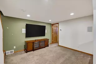 200 Dentaria Dr, Cottage Grove, WI 53527 - Photo 26