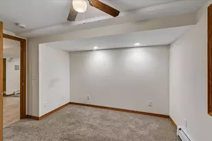 200 Dentaria Dr, Cottage Grove, WI 53527 - Photo 30