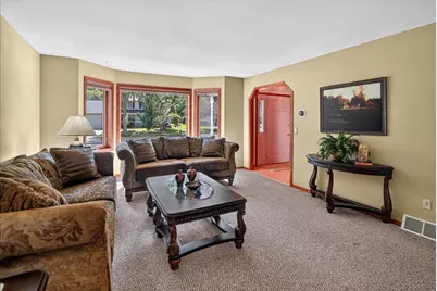1210 Artisan Drive, Madison, WI 53704 - Photo 12