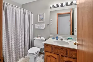 1210 Artisan Dr, Madison, WI 53704 - Photo 10