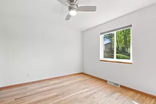 W1716 Watson Ct, Green Lake, WI 54941 - Photo 12