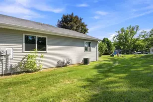 W1716 Watson Ct, Green Lake, WI 54941 - Photo 4