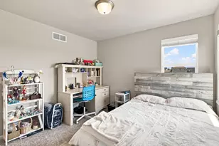 1219 Crane Meadow Way, Sun Prairie, WI 53590 - Photo 24