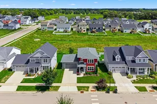 1219 Crane Meadow Way, Sun Prairie, WI 53590 - Photo 2