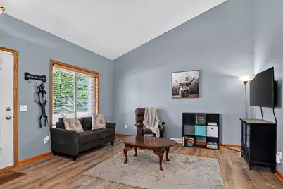 208 W Clover Lane #B, Cottage Grove, WI 53527 - Photo 4