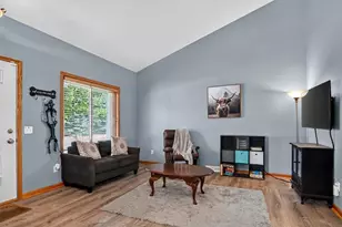 208 W Clover Ln, Cottage Grove, WI 53527 - Photo 4