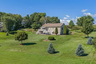 S2932 Golf Course Rd, Reedsburg, WI 53959 - Photo 6