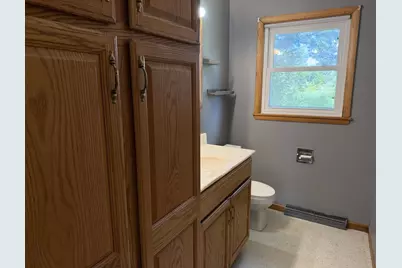 815 W Wisconsin Street, Portage, WI 53901 - Photo 20