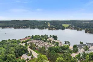 670 E Lake Ave, Lake Delton, WI 53965 - Photo 2