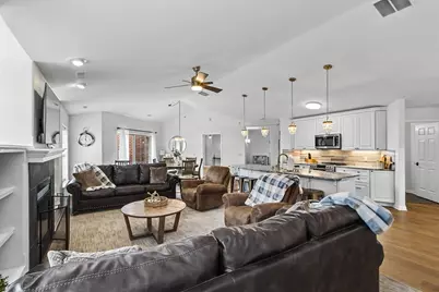 670 E Lake Avenue #210, Lake Delton, WI 53965 - Photo 20