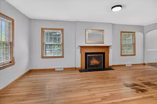 406 N Sherman Ave, Madison, WI 53704 - Photo 4