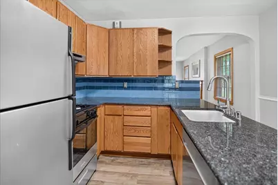 406 N Sherman Avenue, Madison, WI 53704 - Photo 10