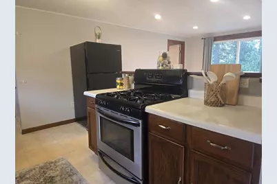 7 S Bruce Street, Darien, WI 53114 - Photo 16