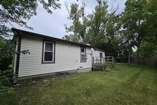 7 S Bruce St, Darien, WI 53114 - Photo 38