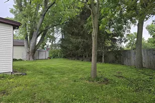 7 S Bruce St, Darien, WI 53114 - Photo 40
