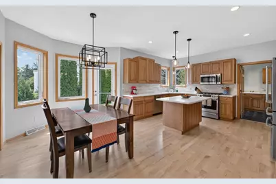 3009 Rosecommon Terrace, Fitchburg, WI 53711 - Photo 8