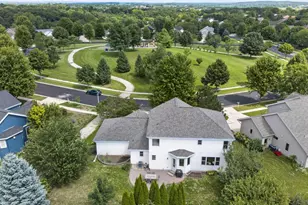 3009 Rosecommon Terrace, Fitchburg, WI 53711 - Photo 2