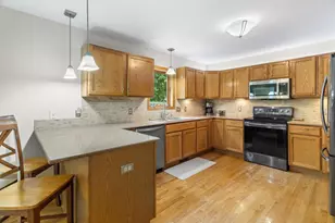 203 Maria Ln, Cottage Grove, WI 53527 - Photo 2