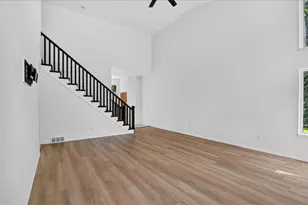 5230 Summer Ridge Dr, Madison, WI 53704 - Photo 20