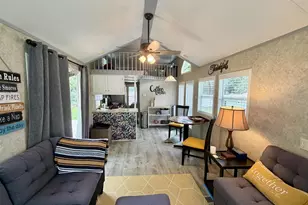 506 Sunset Cir, Edgerton, WI 53534 - Photo 4