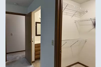 569 E Slifer Street #2, Portage, WI 53901 - Photo 18