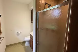 W275N4880 S Courtland Cir, Pewaukee, WI 53072 - Photo 20
