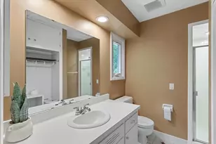 6501 Gettysburg Dr, Madison, WI 53705 - Photo 24