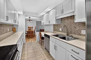 75 Golf Pkwy, Madison, WI 53704 - Photo 12