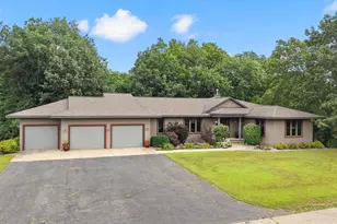 2903 Wood Thrush Cir, Portage, WI 53901 - Photo 78